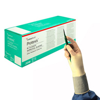Protexis PI Classic Cardinal 2D72PL80X-Protexis PI Classic Polyisoprene Surgical Glove, Size 8, Ivory (BX/50)