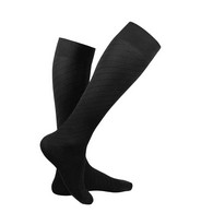 Truform 1923BL-M Knee-High Travel Series Compression Socks - 15-20 mmHg - Black - Medium